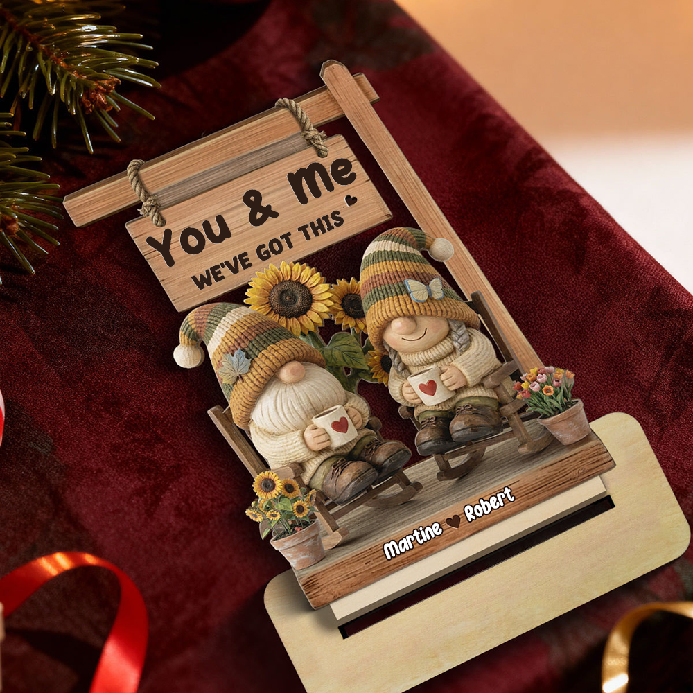 Personalised Wooden Plaque with Text and Names - Gnome Couple Design
