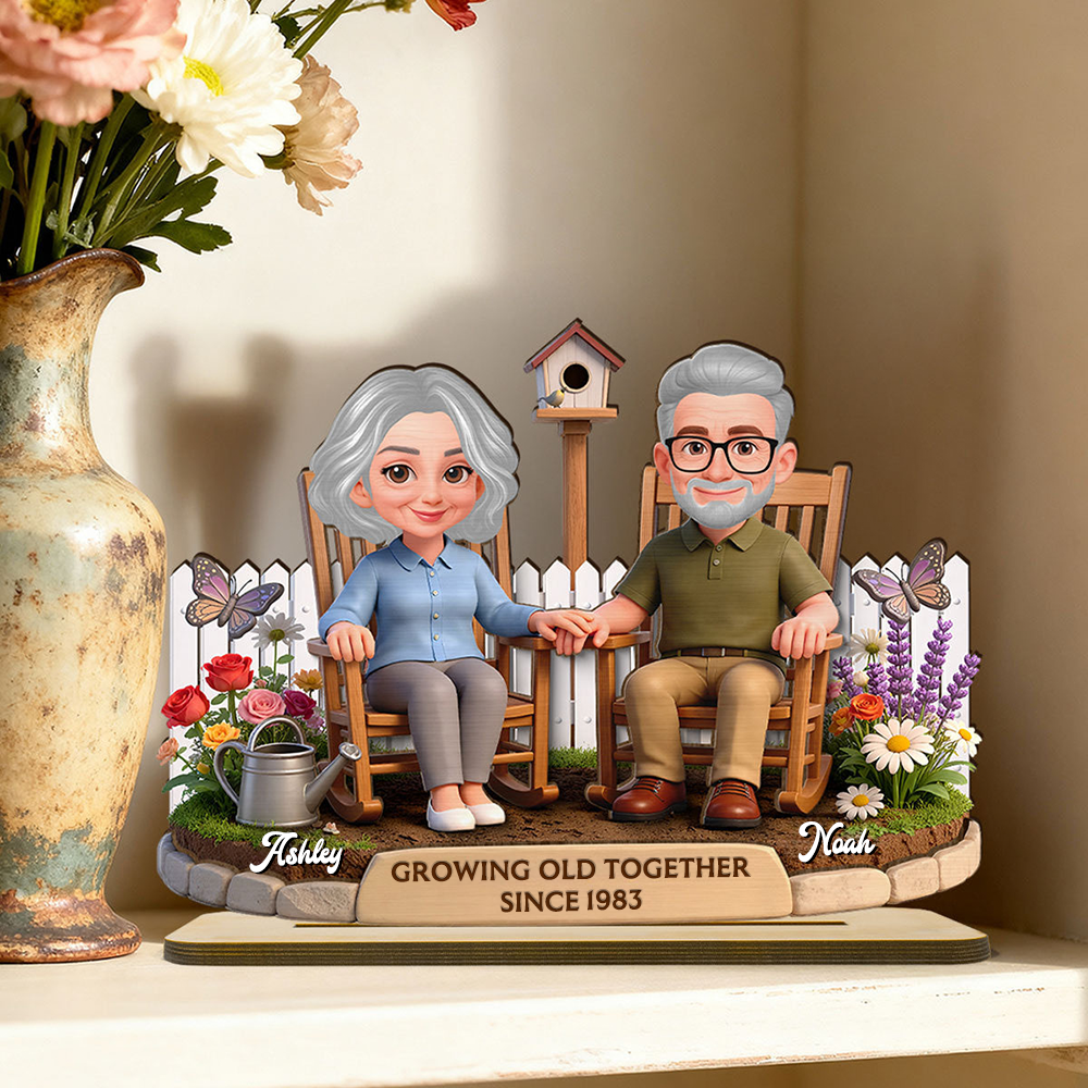 Personalised Anniversary Wooden Plaque for Couples - Holding Hands in Garden