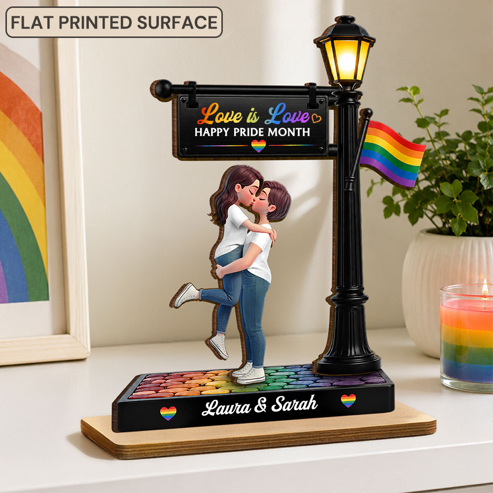 Personalised Wooden Plaque for LGBT-Couples - Couple Under Lantern Design